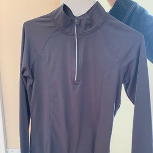 Grey sports light pullover quarter zip